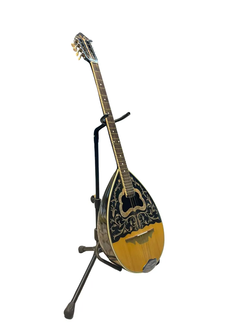 Buzuki